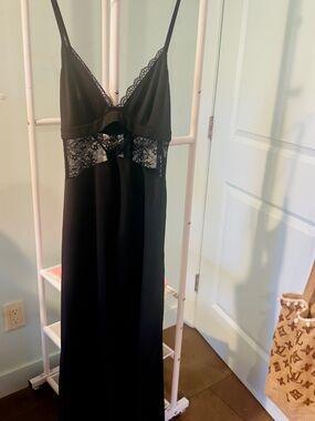 Black Lace-Trim Slip Dress - Elegant Women's Evening Dress